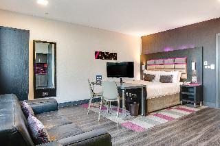 Roomzzz Chester City fotoÄŸrafÄ±