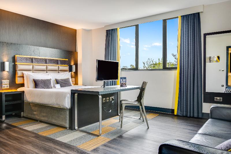 Roomzzz Nottingham - Oda