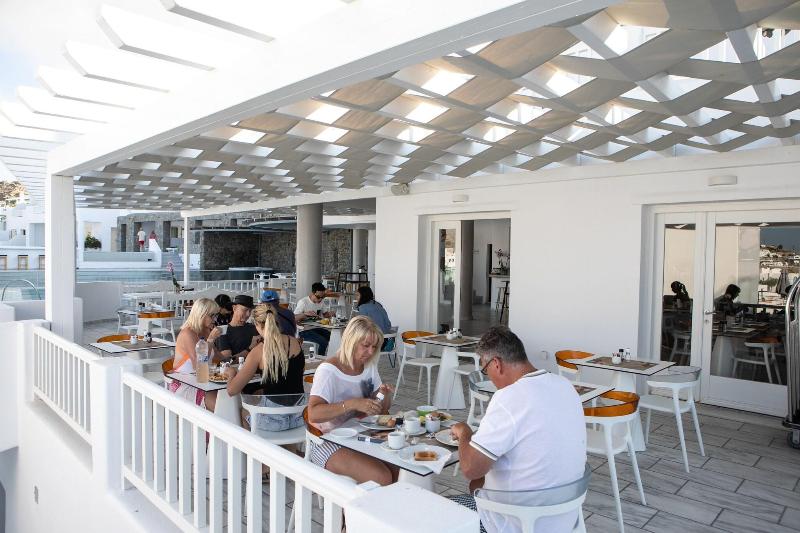 The George Hotel - Bar