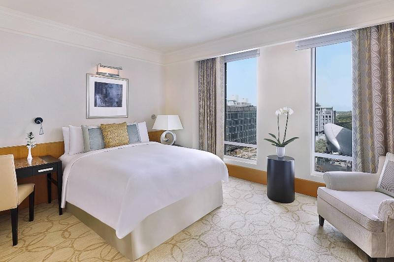 The Ritz Carlton, DIFC Executive Residences - Oda