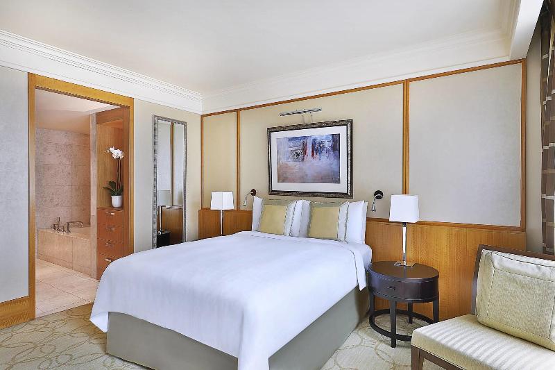 The Ritz Carlton, DIFC Executive Residences - Oda