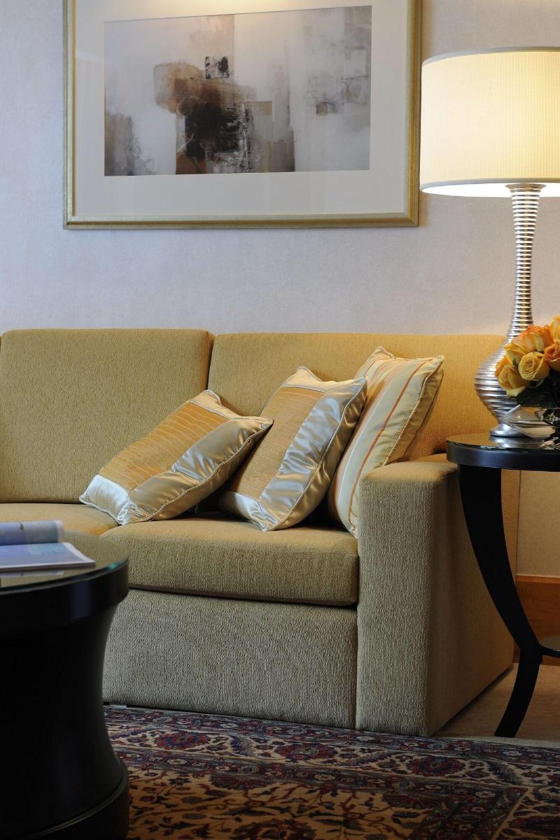 The Ritz Carlton, DIFC Executive Residences - Oda
