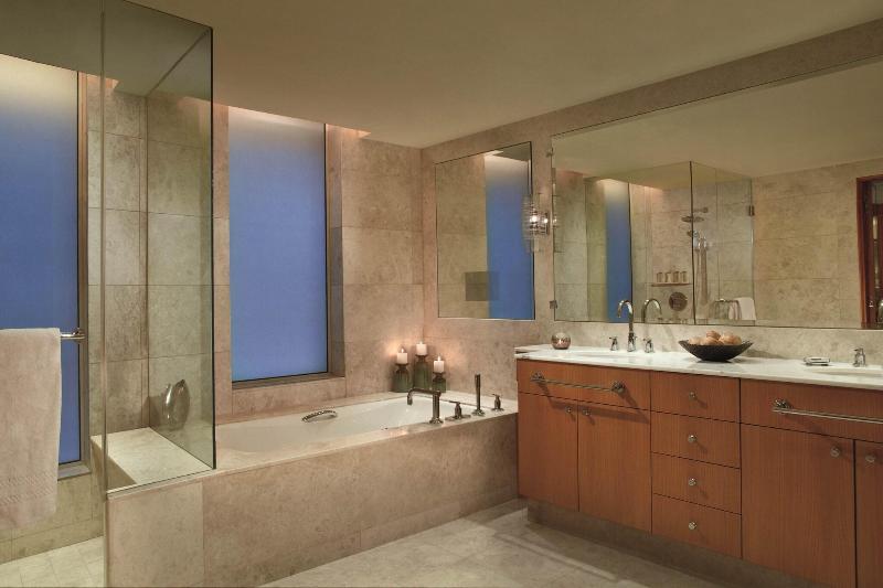 The Ritz Carlton, DIFC Executive Residences - Oda