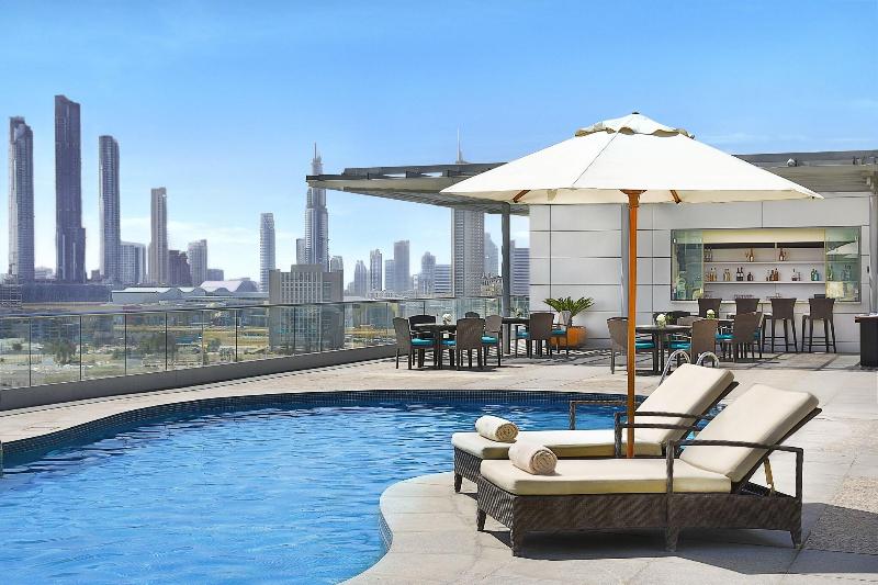 The Ritz Carlton, DIFC Executive Residences - Havuz