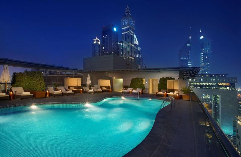 The Ritz Carlton, DIFC Executive Residences - Havuz