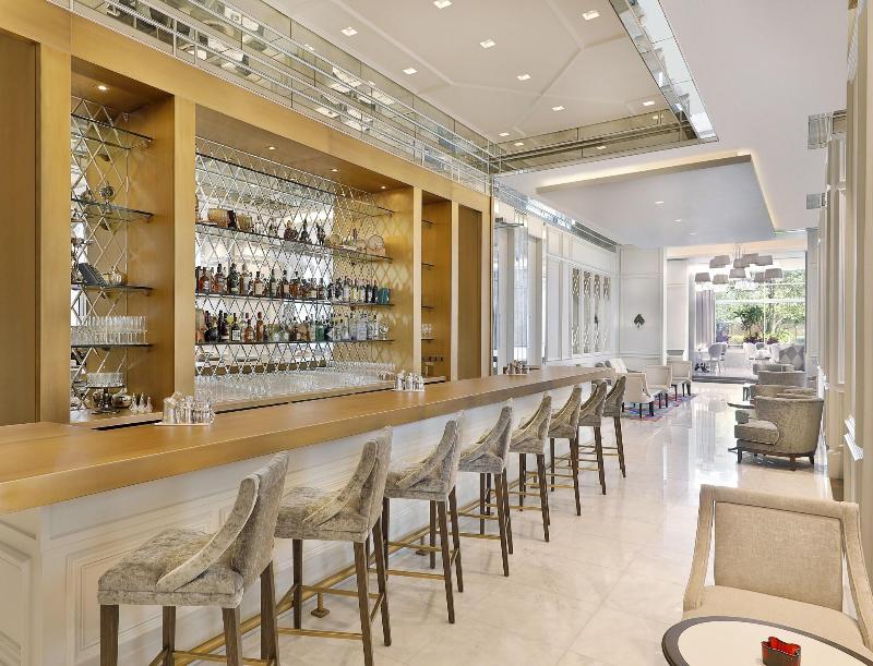 The Ritz Carlton, DIFC Executive Residences - Restoran