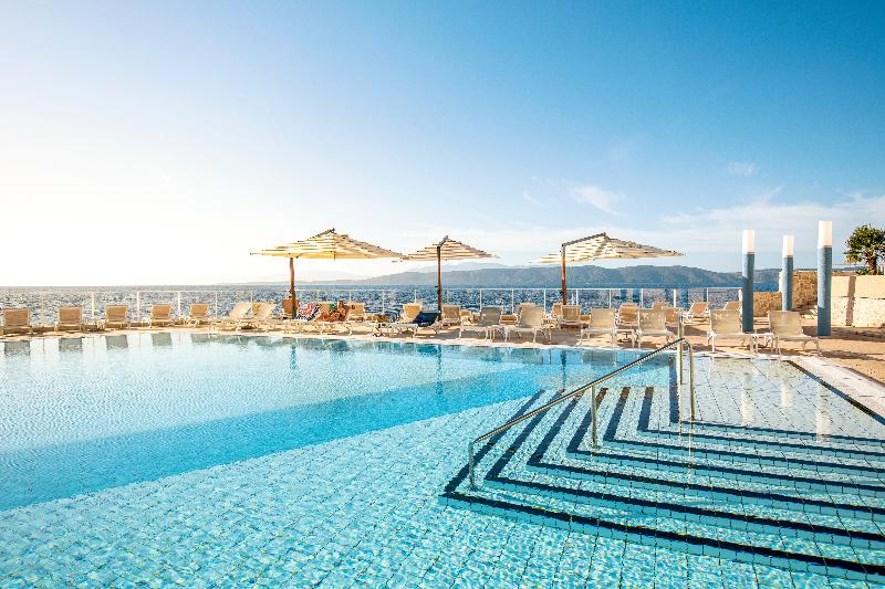 TUI Blue Makarska - Havuz