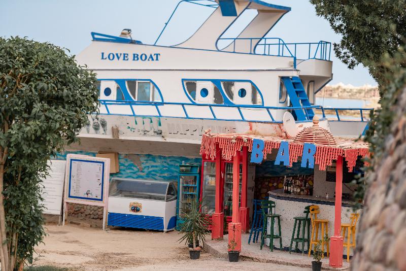 King Tut Aqua Beach Resort - Restoran