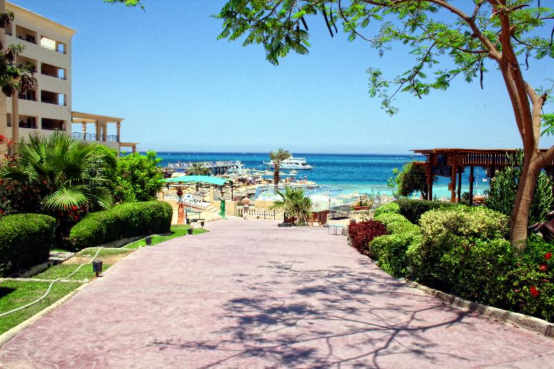 King Tut Aqua Beach Resort - Teras