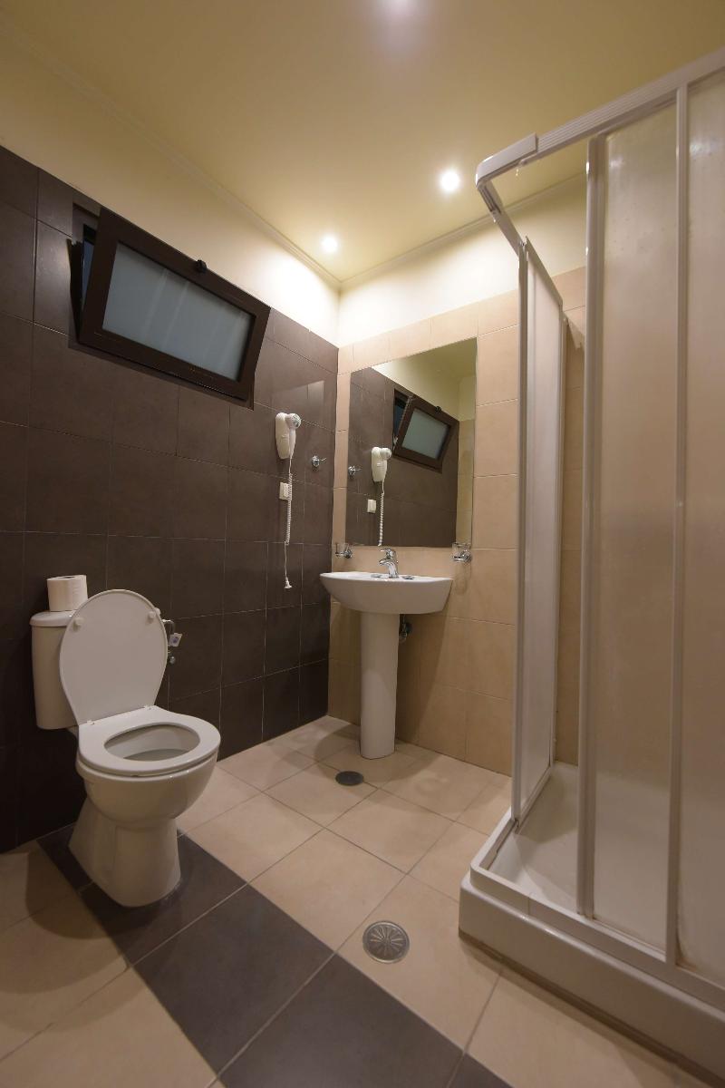Santa Helena Hotel - Oda