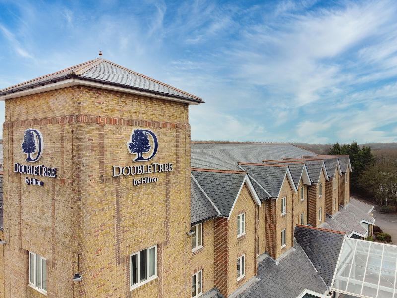 DoubleTree by Hilton London Elstree - Genel