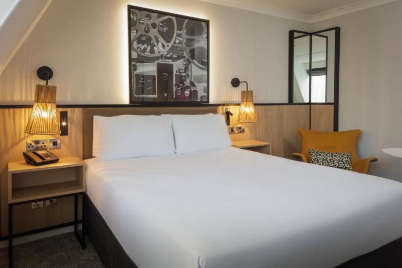 DoubleTree by Hilton London Elstree - Oda