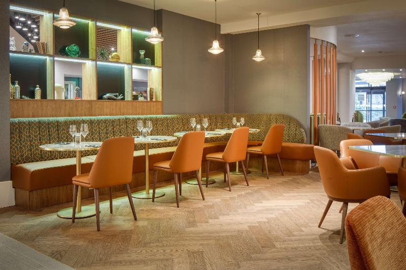 DoubleTree by Hilton London Elstree - Restoran
