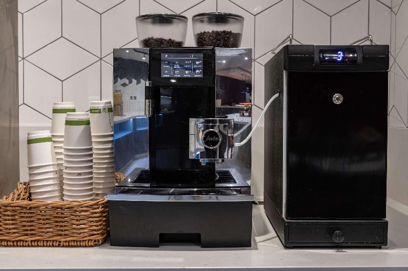DoubleTree by Hilton London Elstree - Restoran