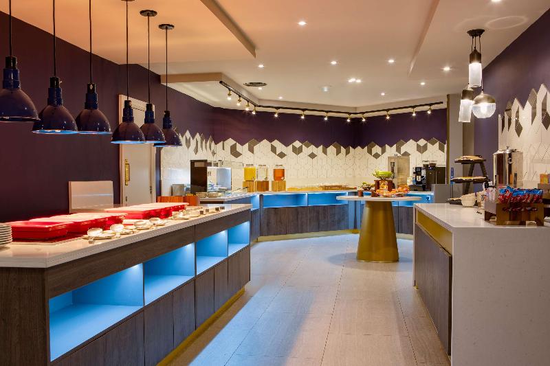 DoubleTree by Hilton London Elstree - Restoran