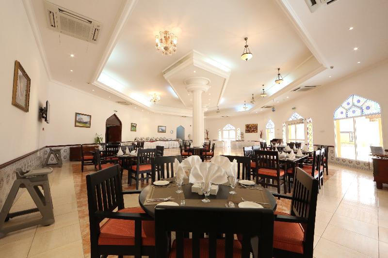 Samharam Tourist Village - Restoran