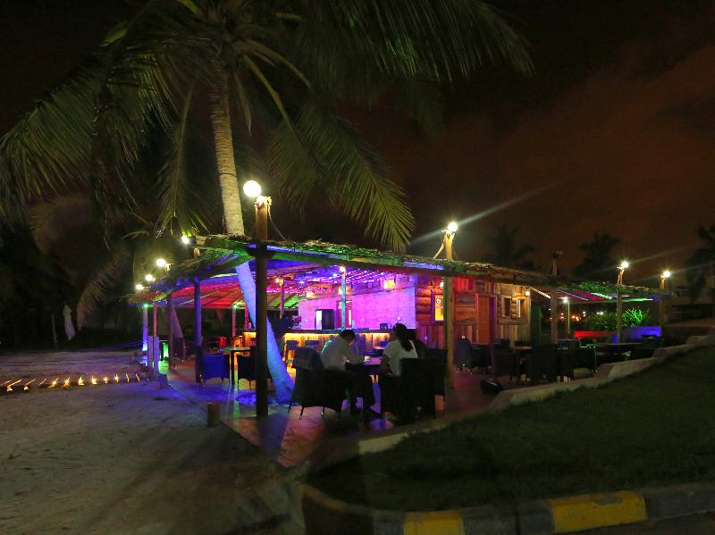 Samharam Tourist Village - Restoran