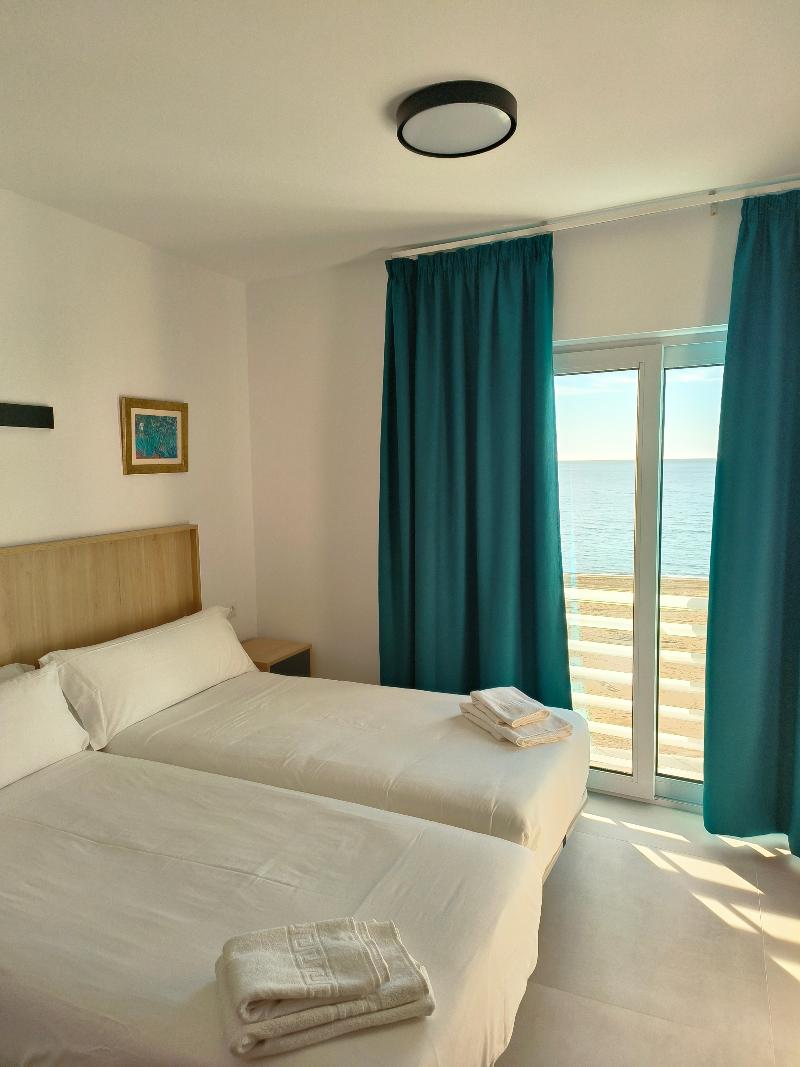 Hotel Mediterraneo by Croma - Oda