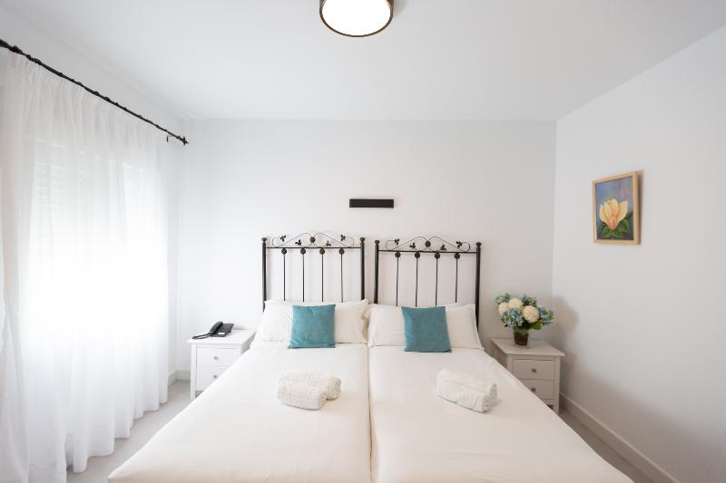Hotel Mediterraneo by Croma - Oda