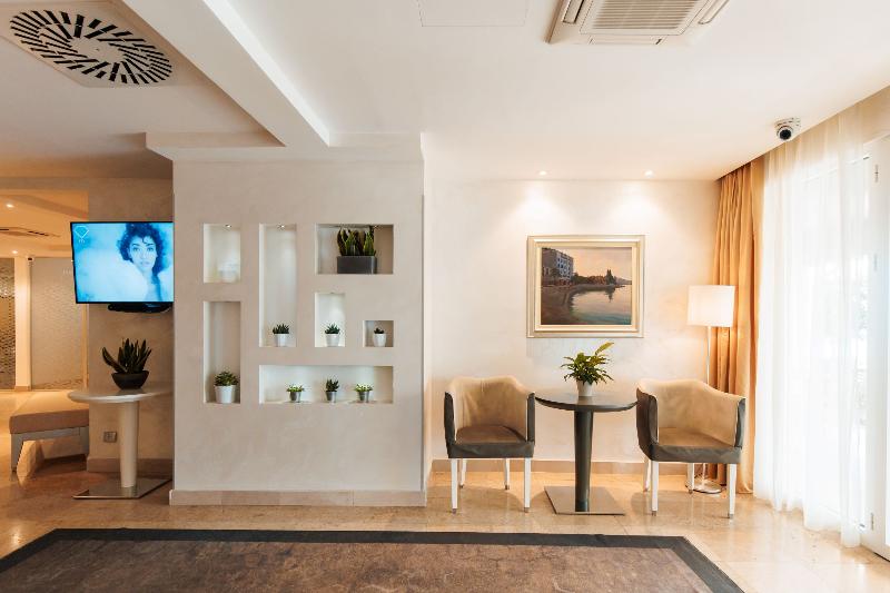 Hotel Palma - Lobi