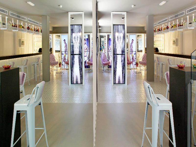 TWO Hotel Barcelona by Axel Adults Only - Genel