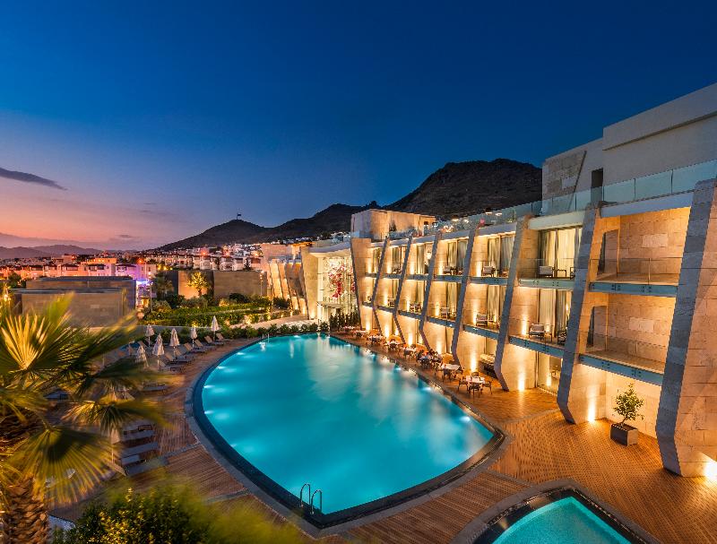 Swissôtel Resort Bodrum Sahili - Havuz
