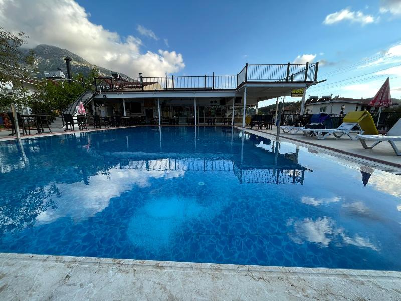 Happy Nur Hotel - Havuz