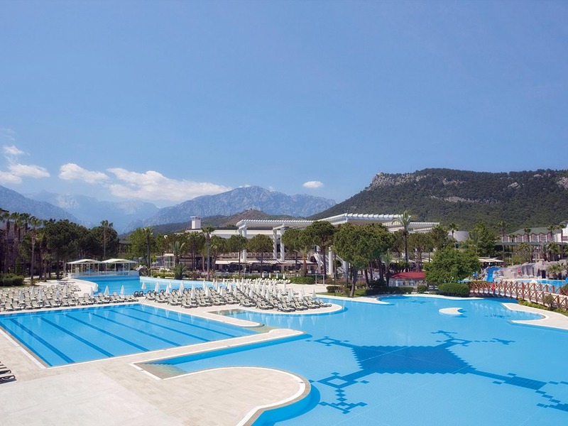 Dobedan World Palace Ex Alva Donna - Havuz