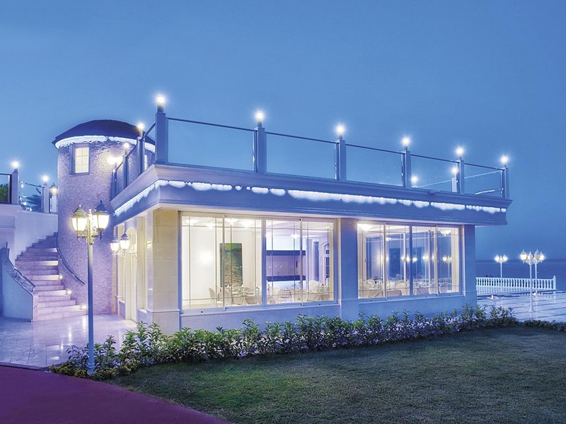 Dobedan World Palace Ex Alva Donna - Restoran