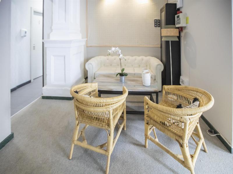 Hotel Soho Boutique Malaga - Lobi