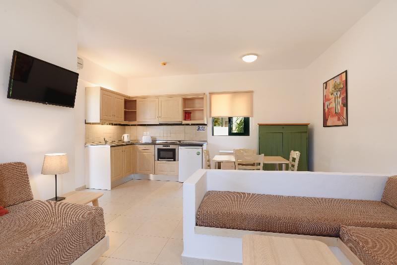 Pefkos Village Resort - Oda