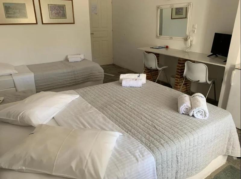 Naoussa Hotel - Oda