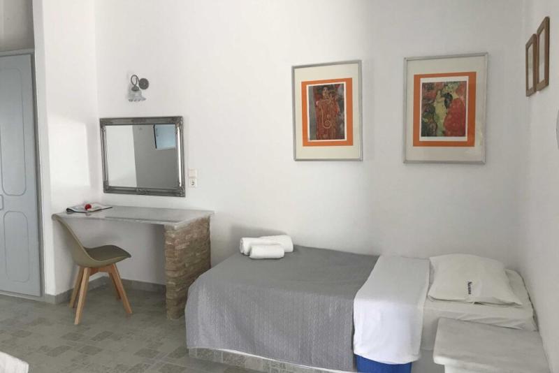 Naoussa Hotel - Oda