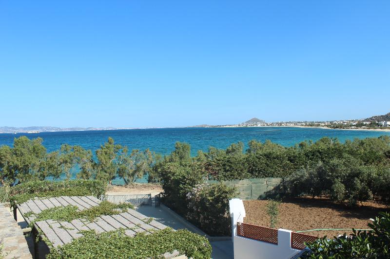 Villa Paradise - Genel