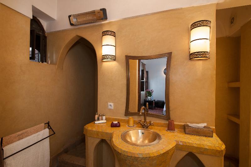Riad Anya - Oda