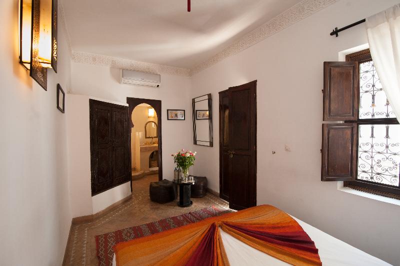 Riad Anya - Oda