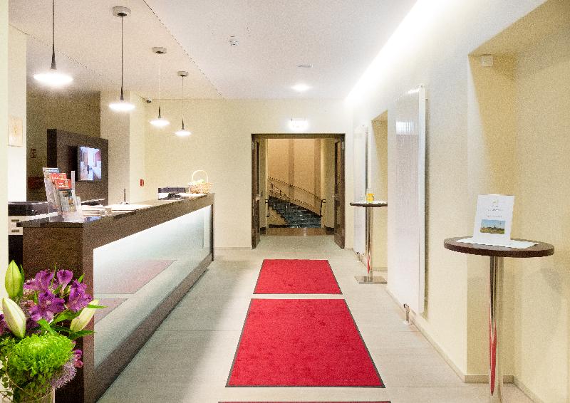 Star G Hotel Premium Dresden Altmarkt - Lobi