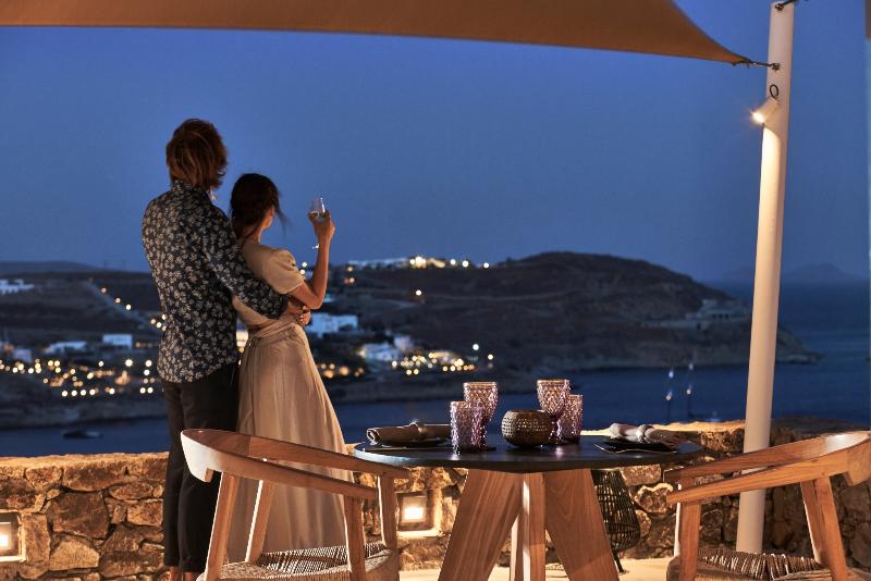 Mykonos Bliss-Cozy suites - Restoran