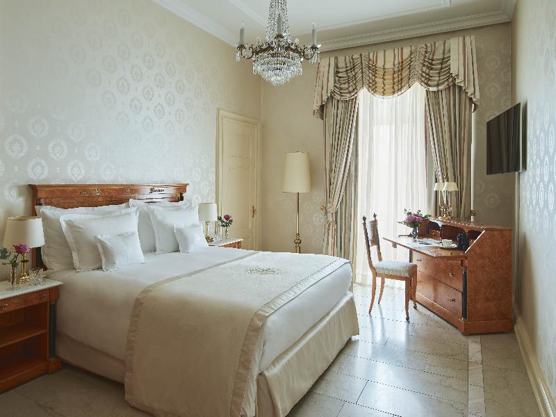 Grand Hotel National Luzern - Oda