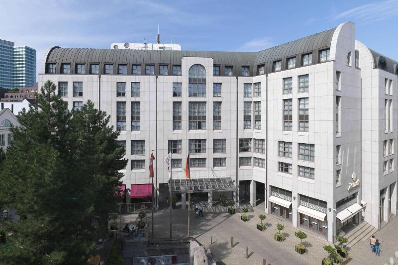 Hamburg Marriott Hotel - Teras