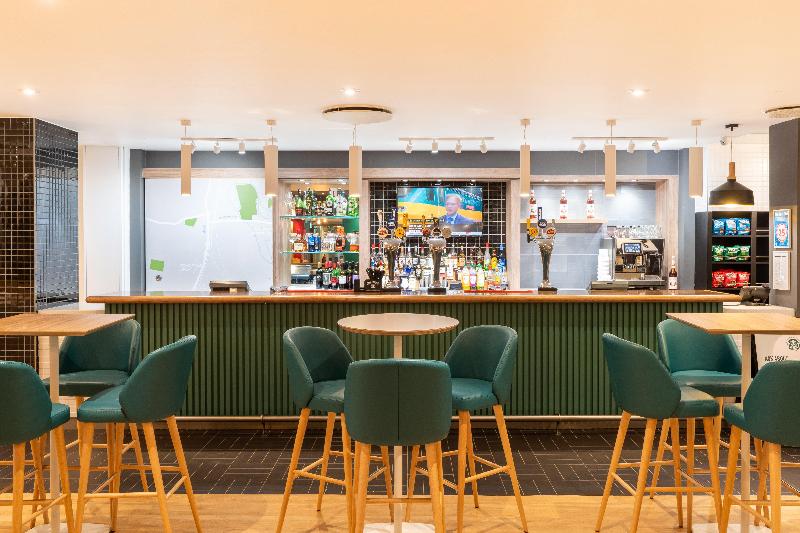 Holiday Inn Southampton Eastleigh M3 J13 - Bar