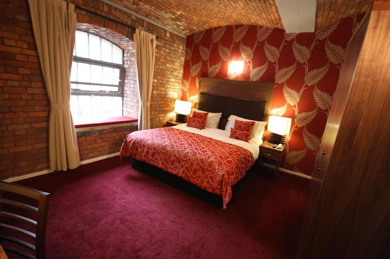 The Place Aparthotel - Oda