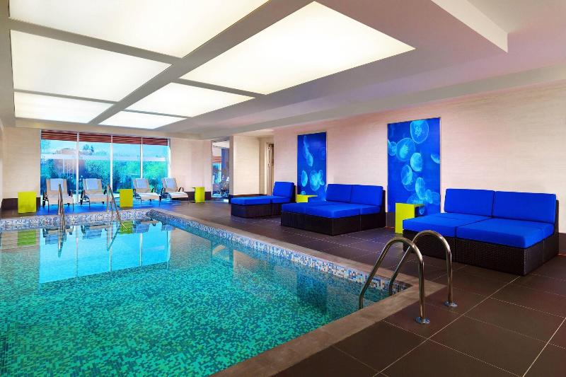 Aloft Bursa Hotel - Havuz