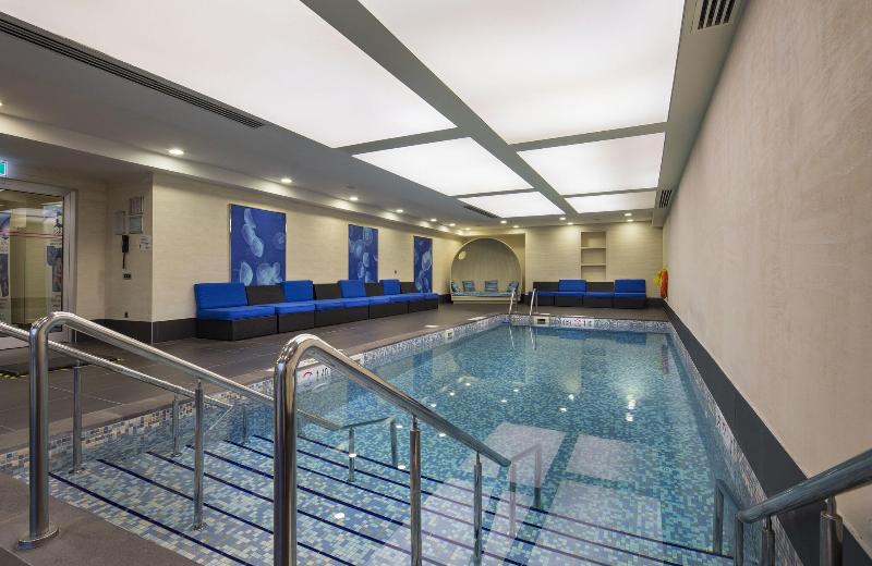 Aloft Bursa Hotel - Havuz