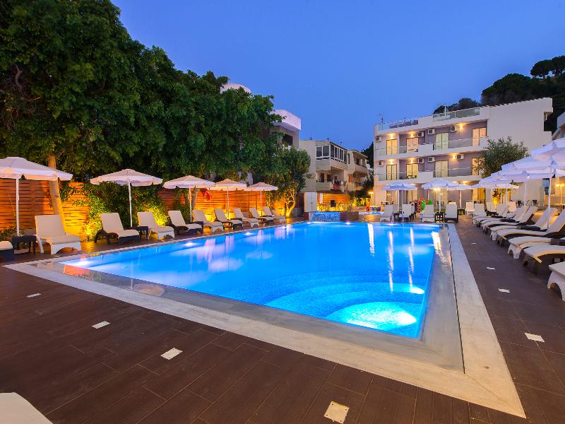Sunny Days Hotel - Havuz