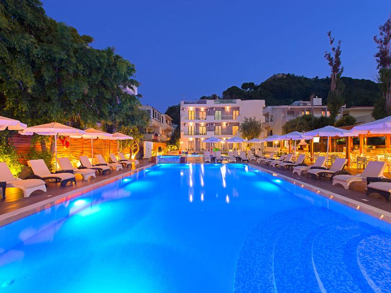 Sunny Days Hotel - Havuz