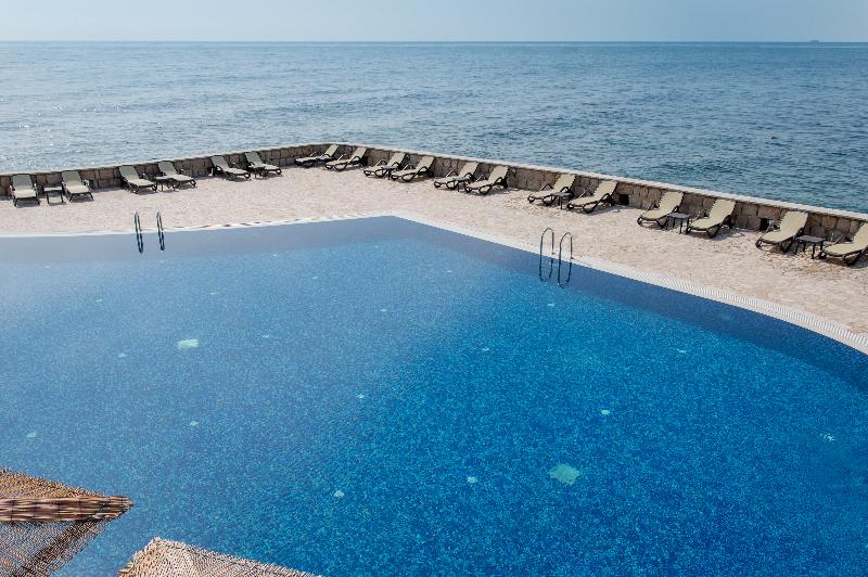 Radisson Resort Ruza Vjetrova - Havuz