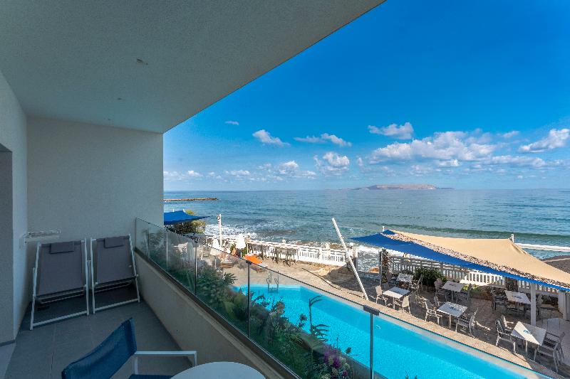 Sunset Beach Hotel - Oda