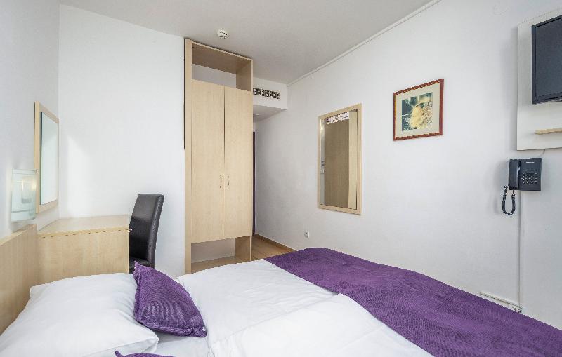 Hotel Slaven - Oda