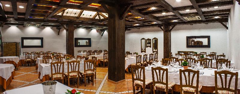 Hotel Asador Albenzaire - Restoran